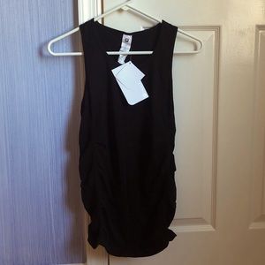 FABLETICS KATHIE SEAMLESS TANK IN BLACK Size XS
